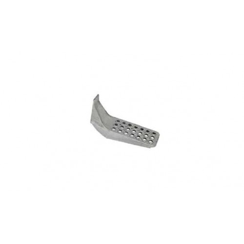 VOLVO F12/F10 LOWER FOOT STEP – 86 MODEL