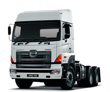 HINO 700